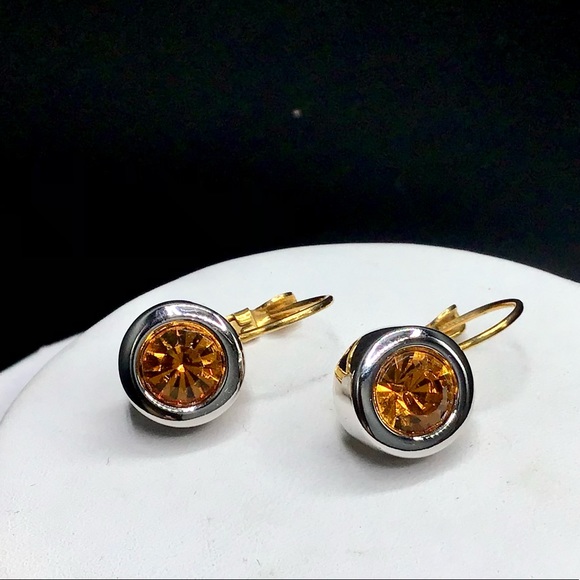 🌺New! Vintage Joan Rivers Earrings - Picture 2 of 13